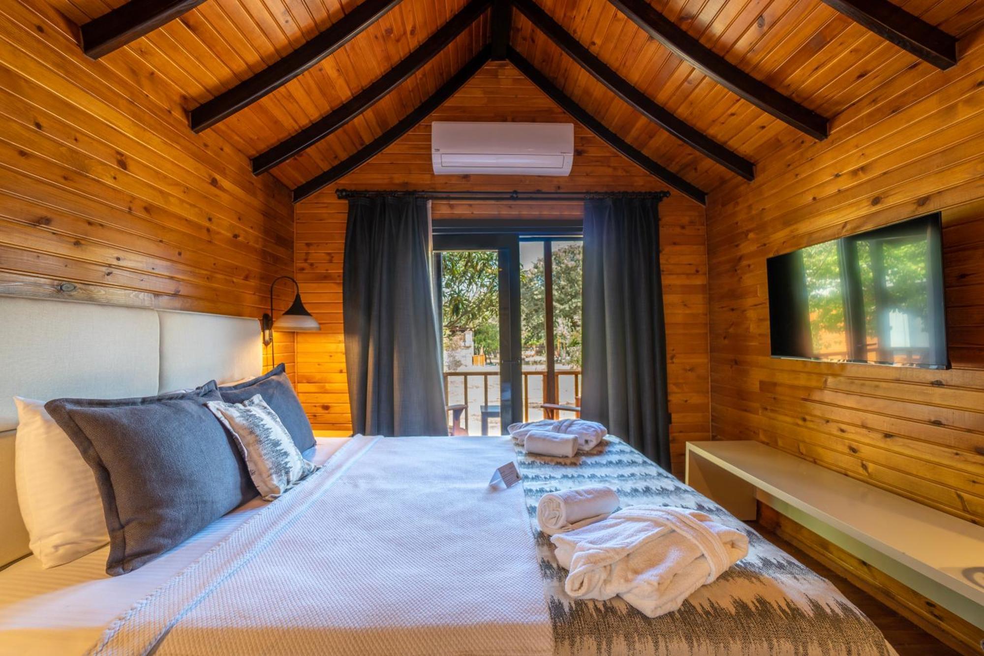 Dolce Luxury Hotel *