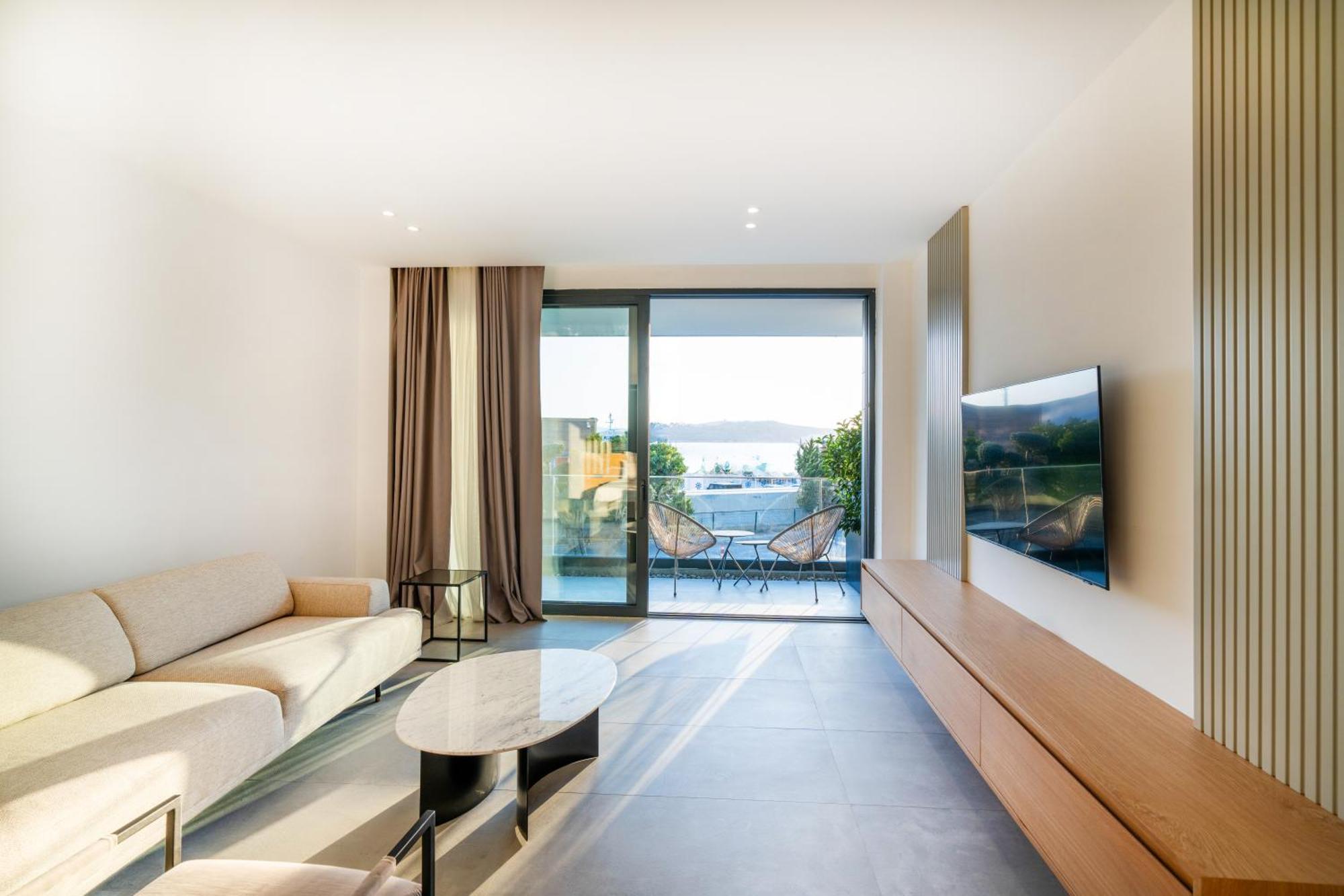 Akana Loft Aparthotel