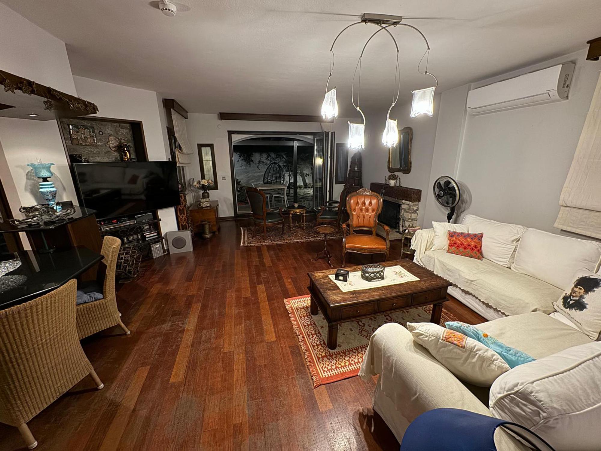 Villa Merkezde Muestakil Havuzlu *