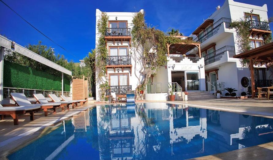 West Coast Boutique * Bodrum