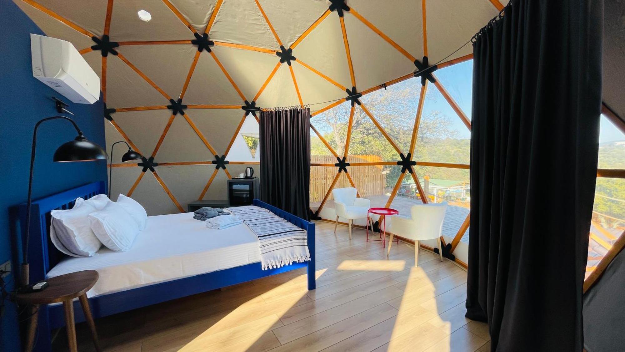 Dome Luxury tent *