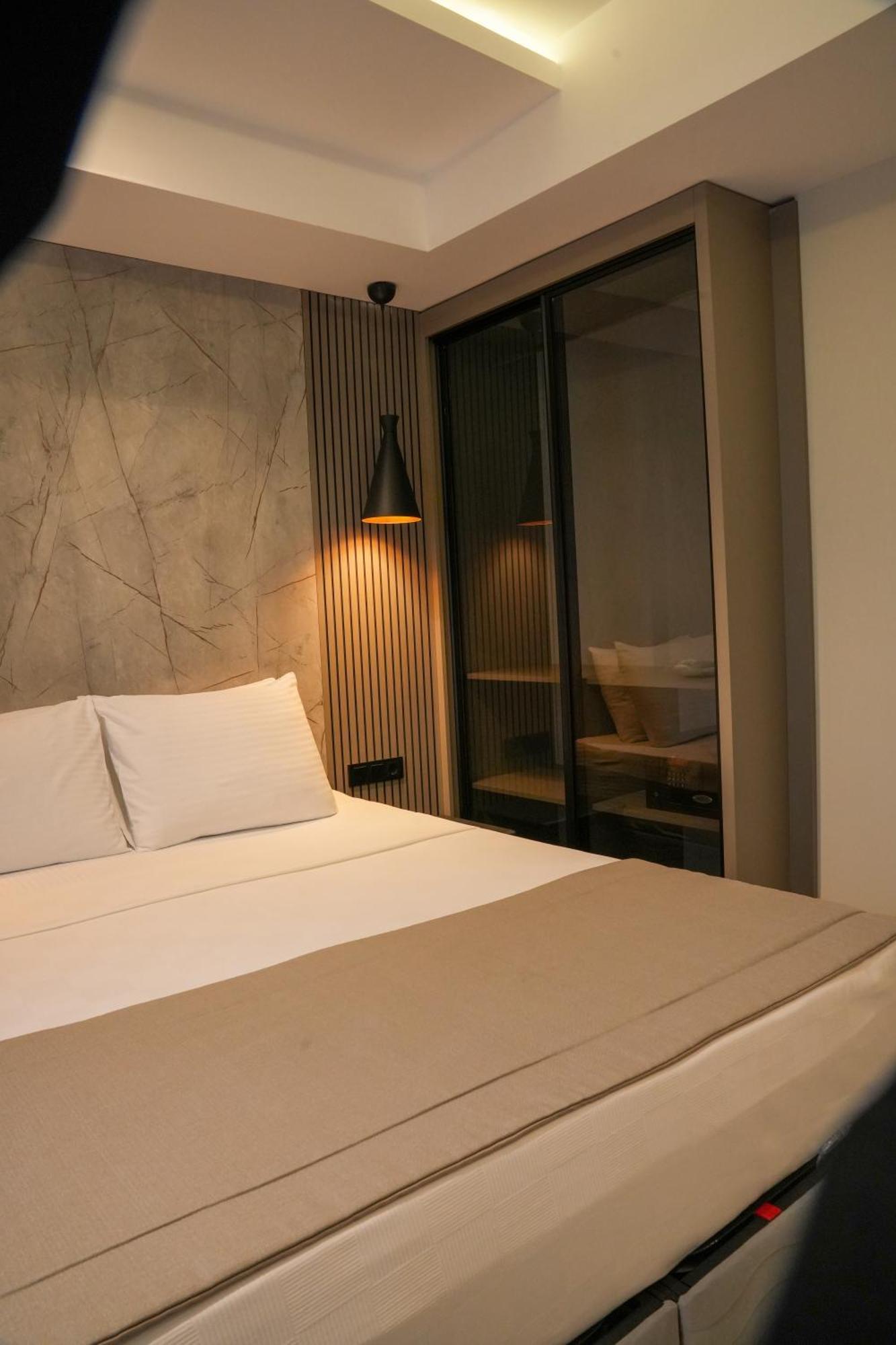 Bitez Adam Hotel
