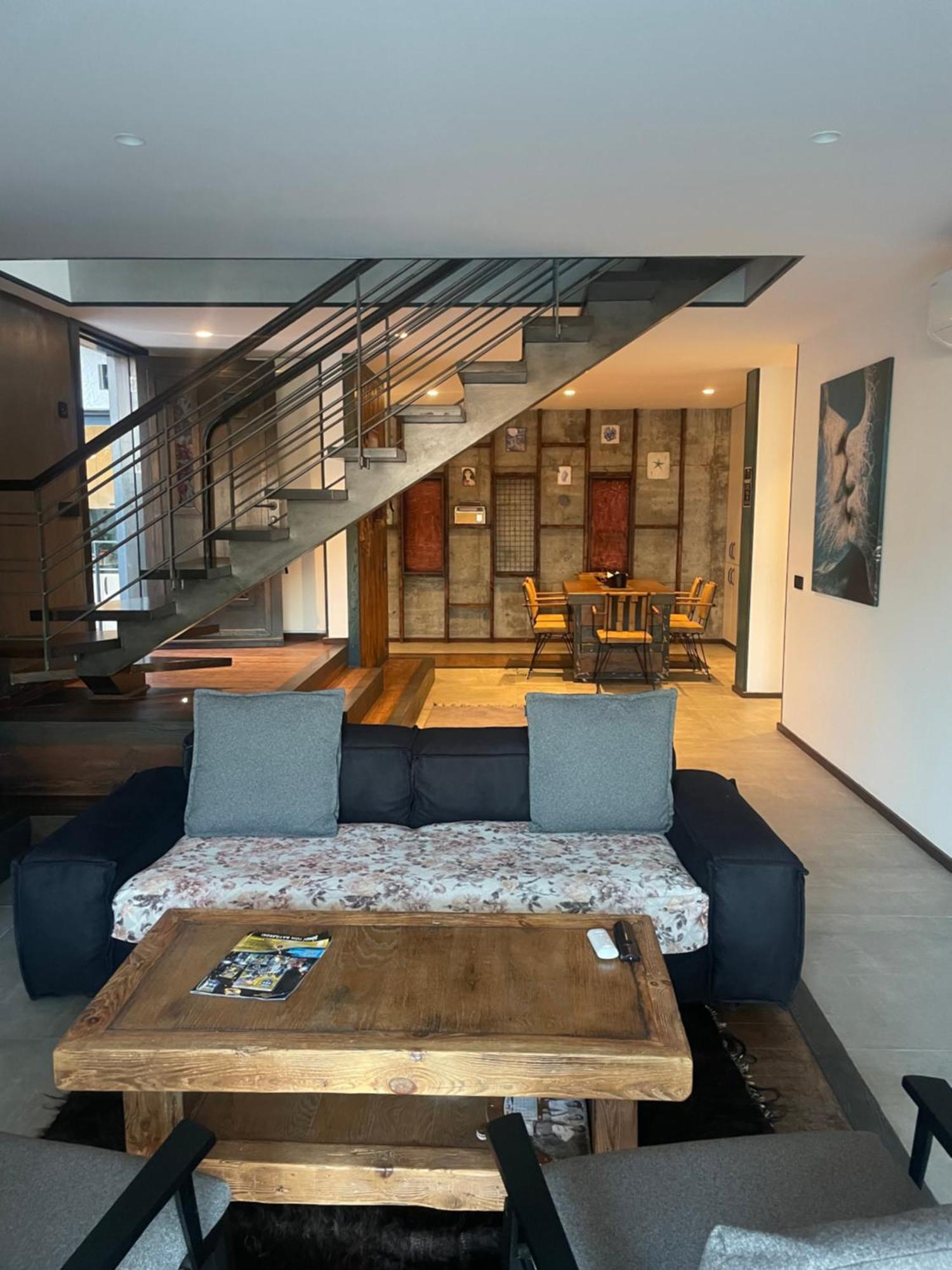 Bodrumda Deniz Ve Doga Manzarali Full Esyali Lueks Villa *
