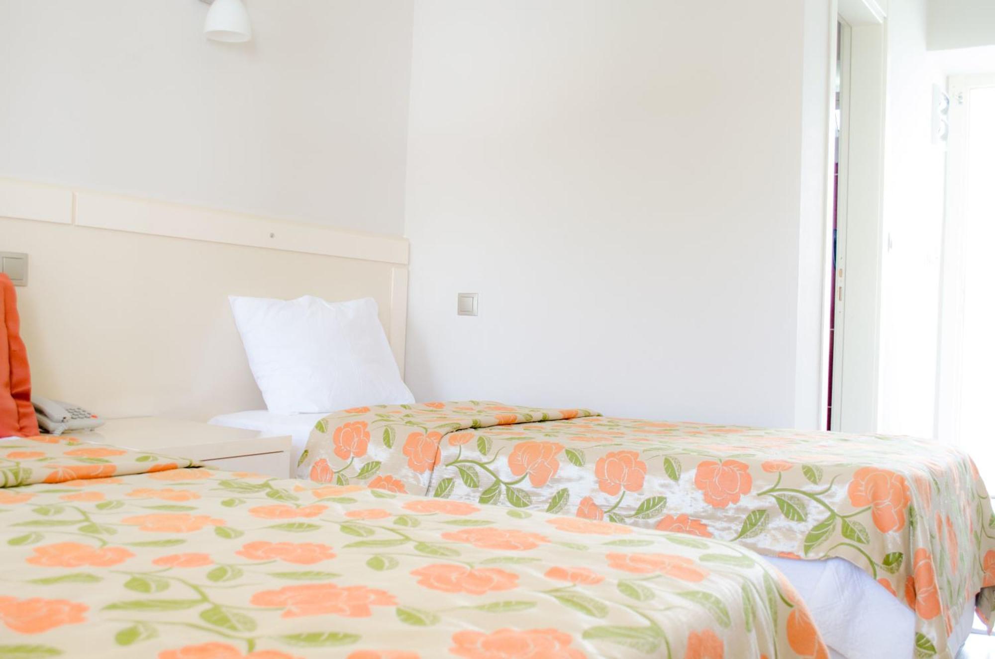 Delfi & Wellness Center Hotel 2*