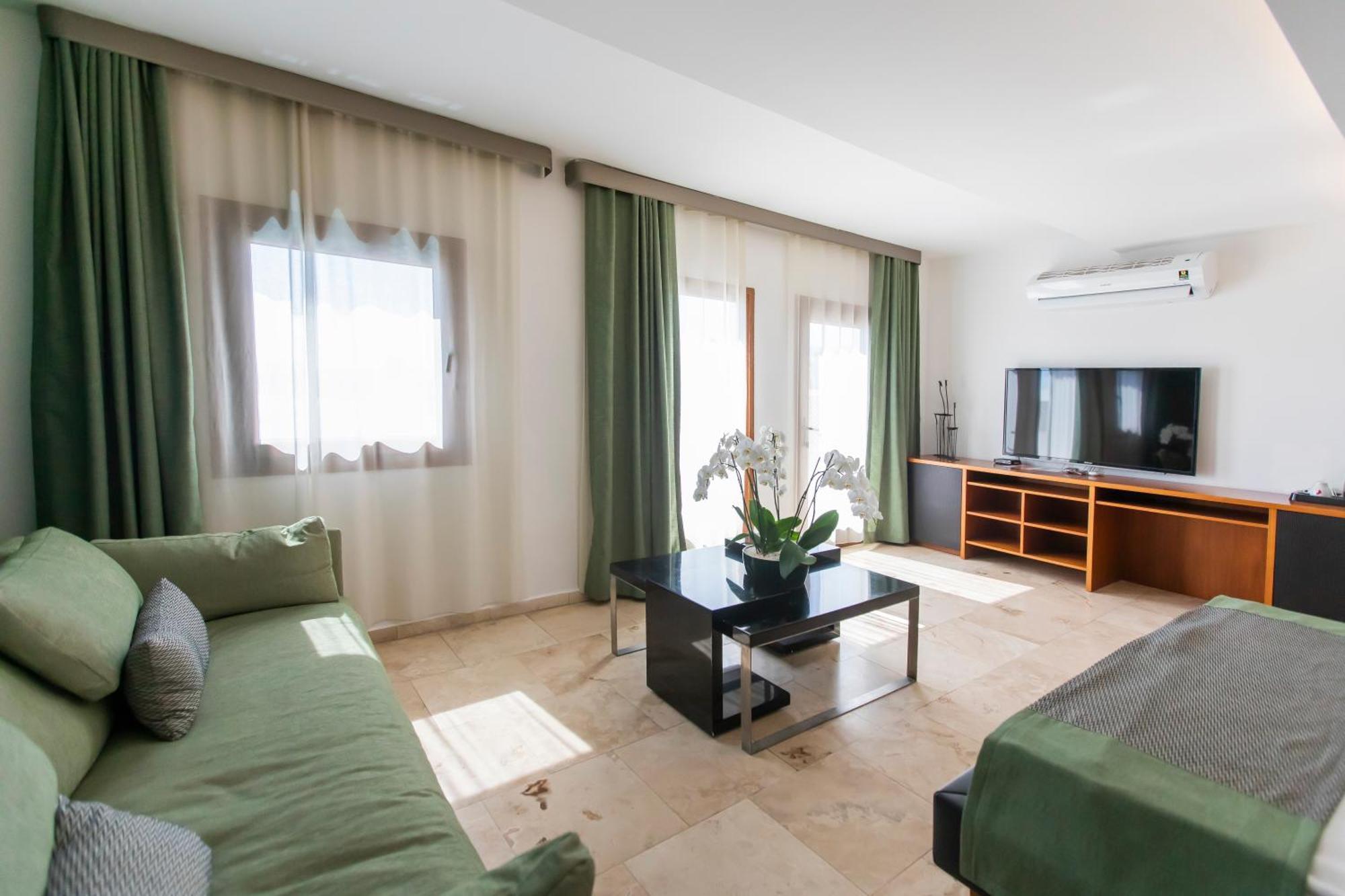 Hotel Manastir &