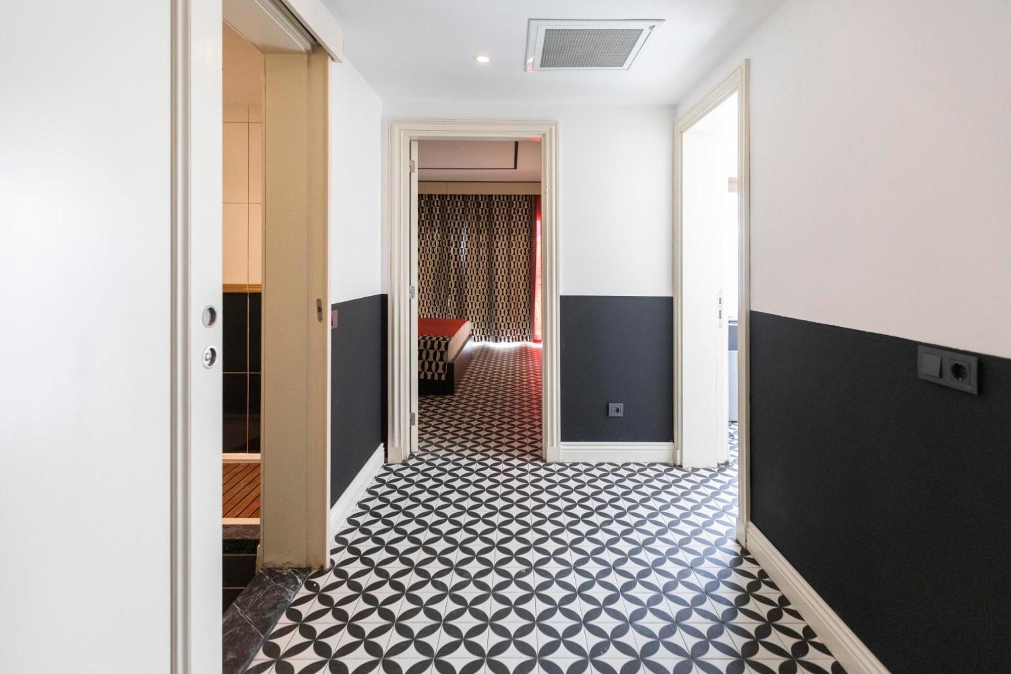Manastir & Hotel 4*