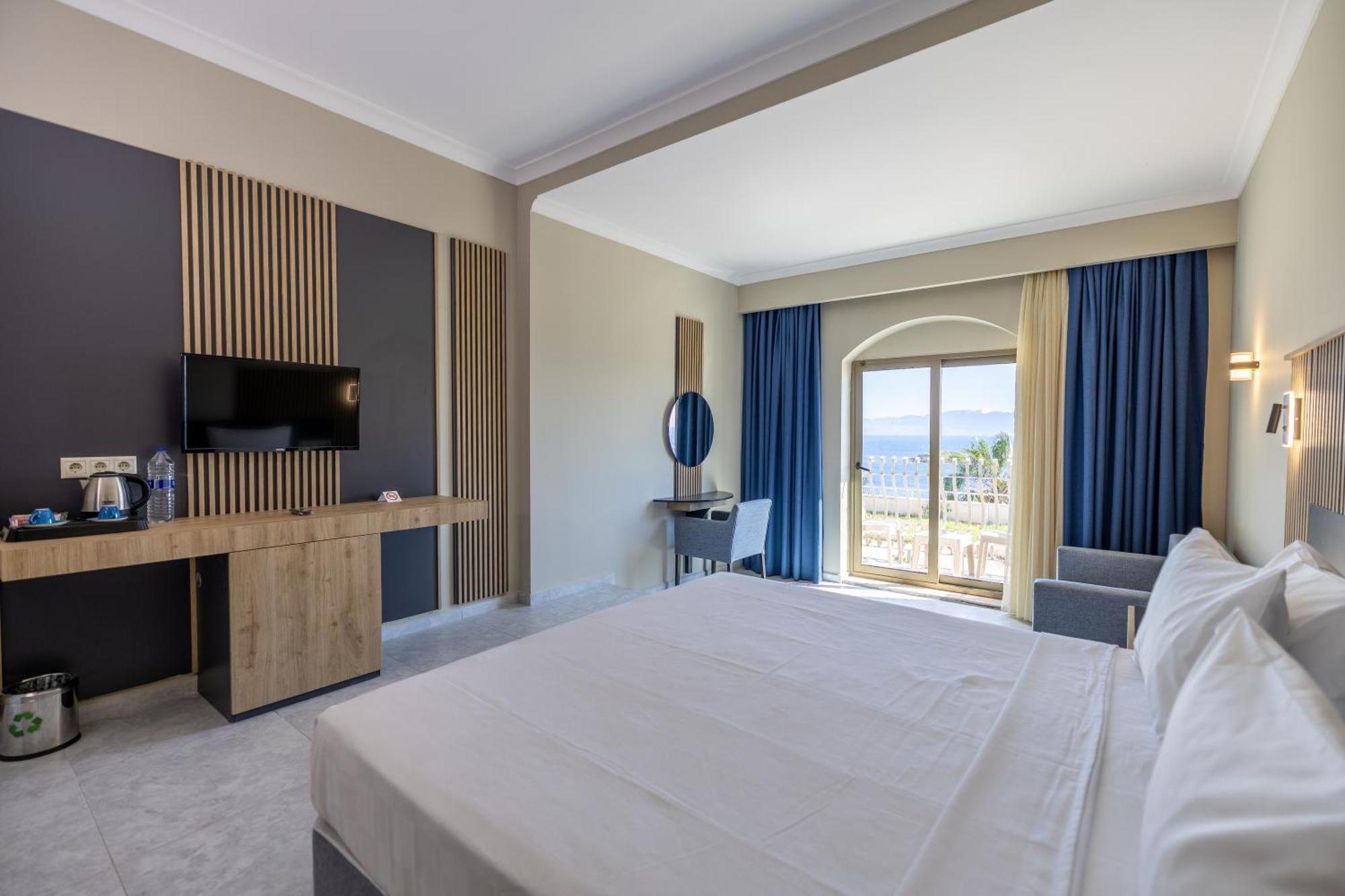 Yasmin Hotel 5*