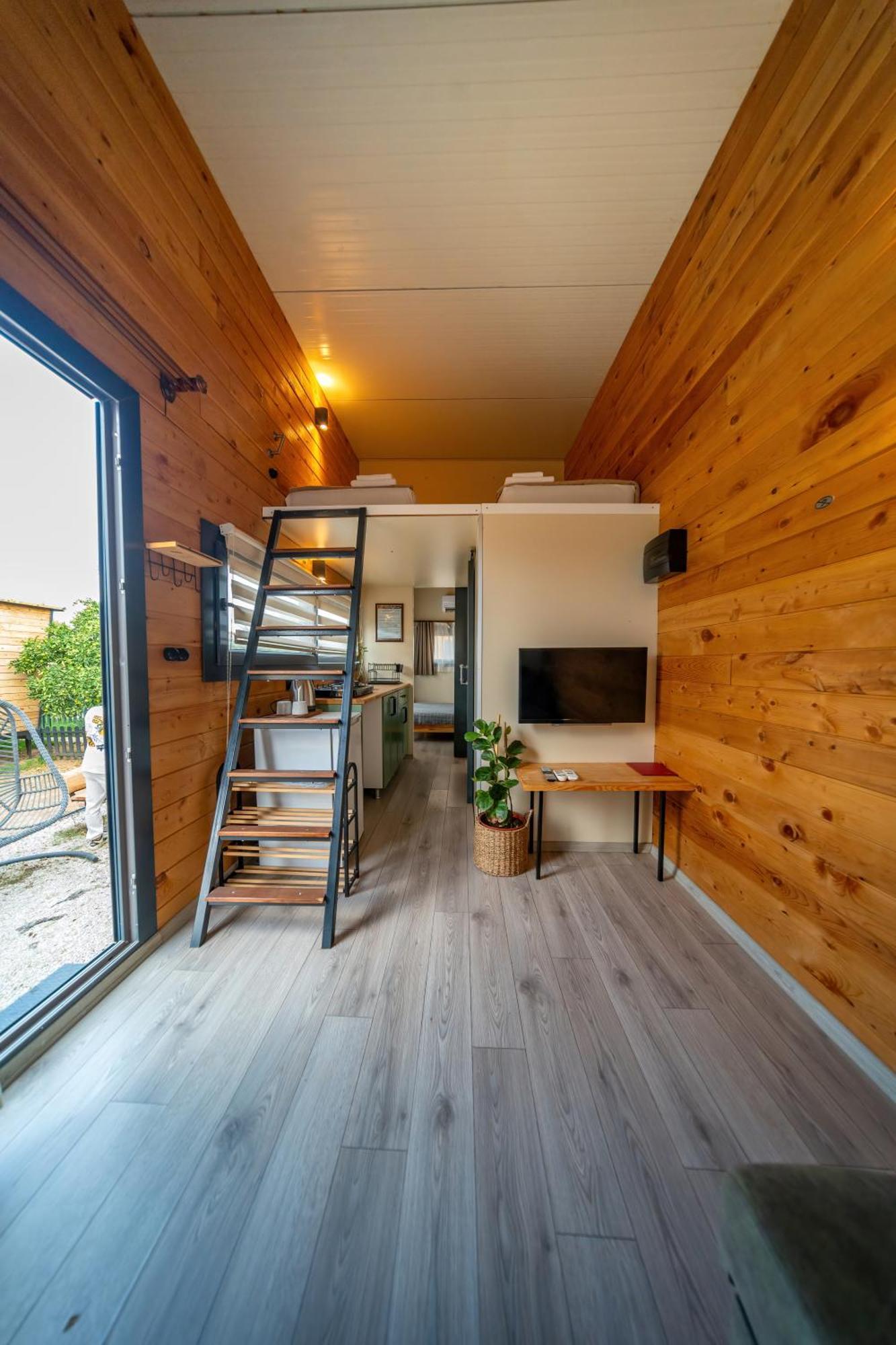 Bed & Breakfast Gaia Tiny Butik