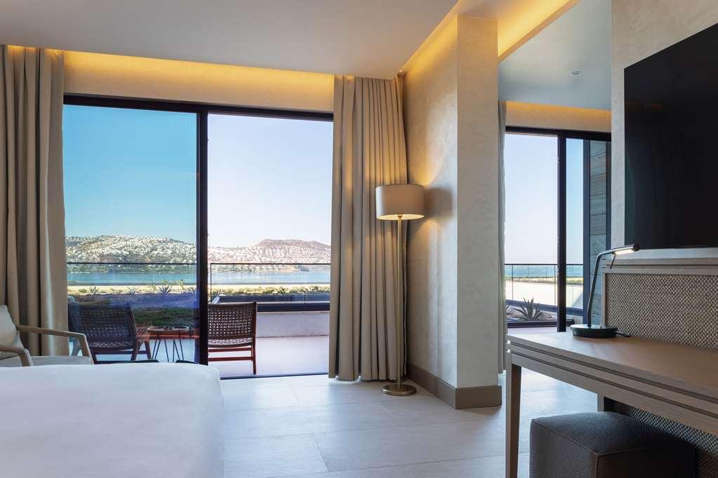 The Bo Vue Bodrum, Curio Collection By Hilton 5*