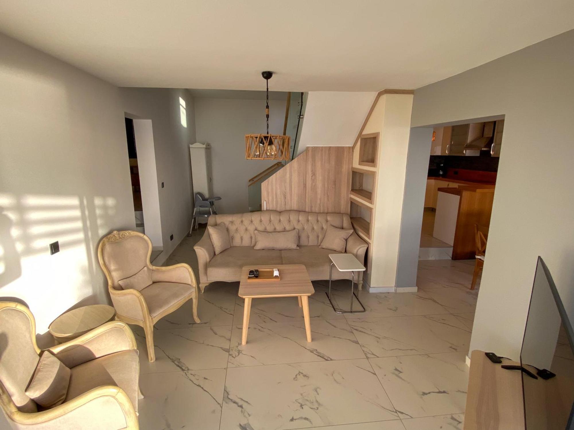 Villa Aleph-kiralik Muestakil Havuzlu Luex