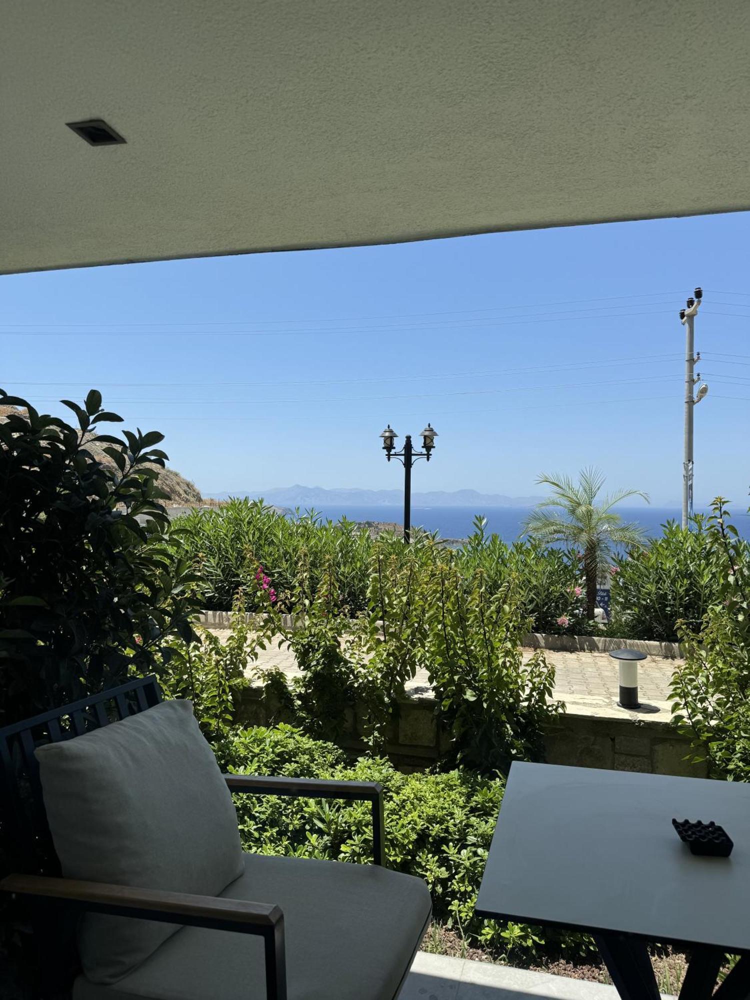 The Rest Port Argento Hotel