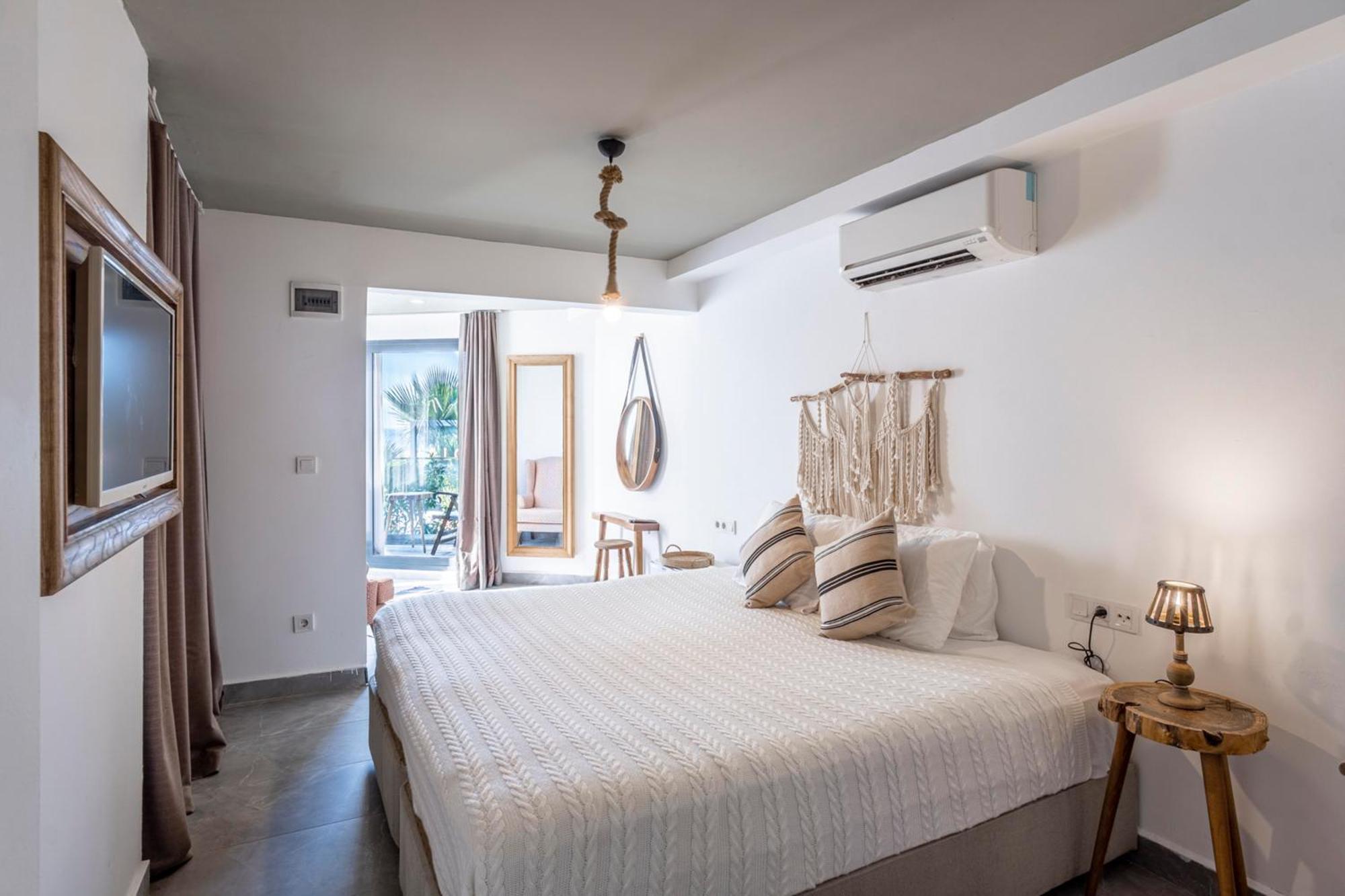 La Local Yalıkavak Otel *
