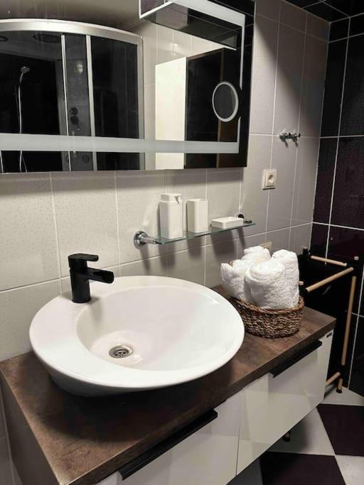 Gaia - Sea View With Private Pool *