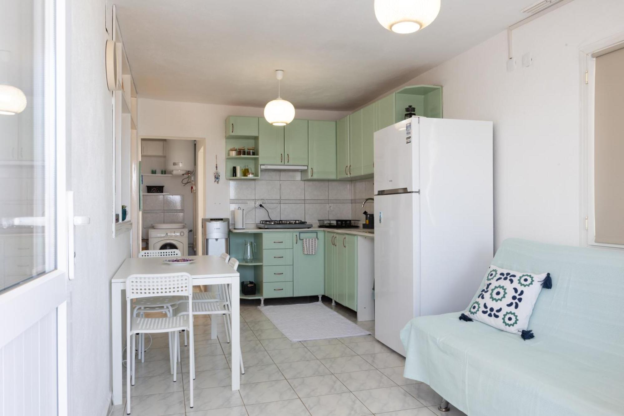 Seaview Apartment