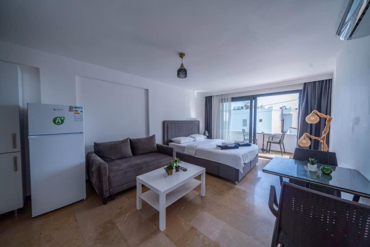 Ilya 2 Aparthotel