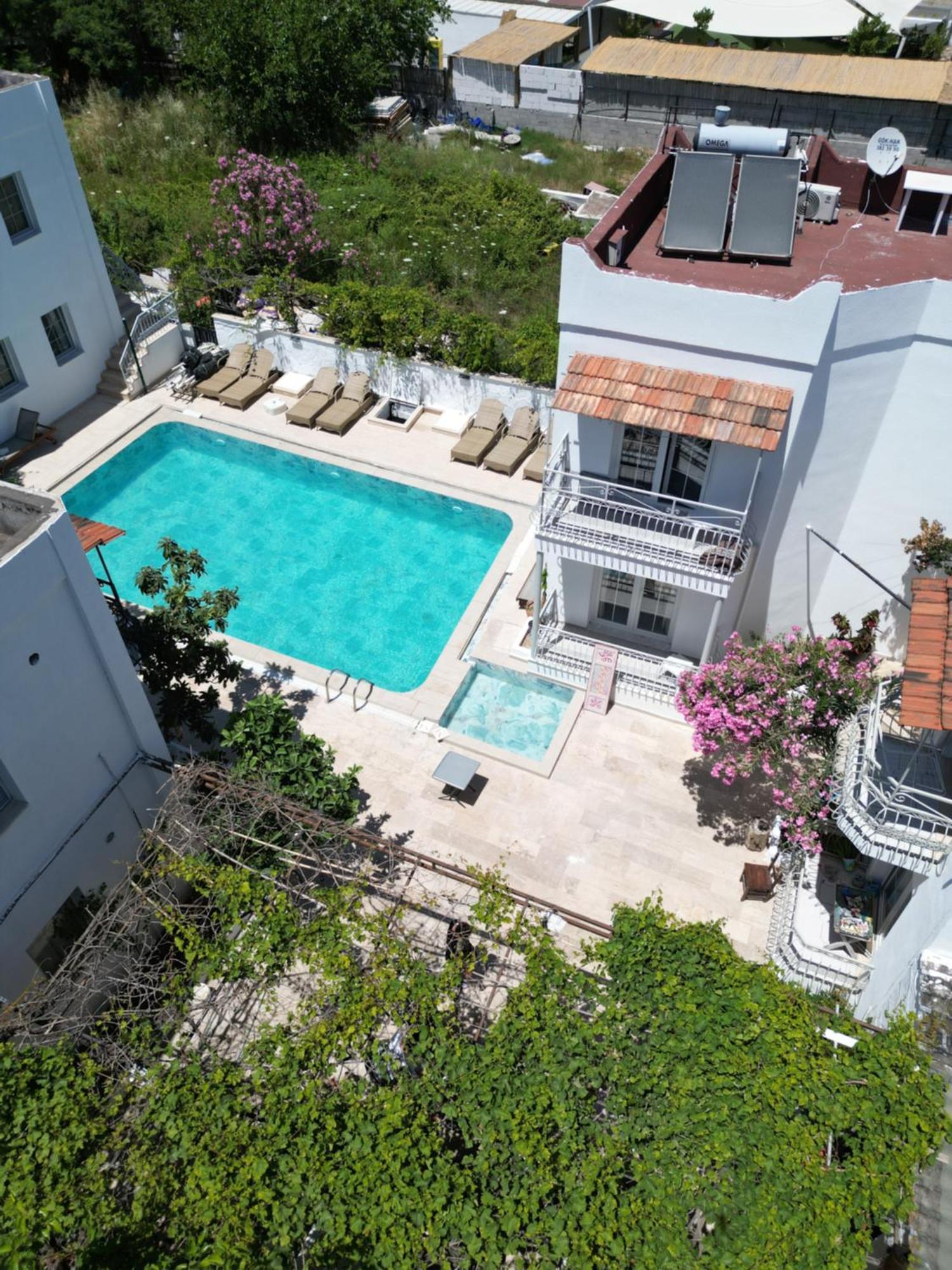 Nuran Boutique Aparthotel