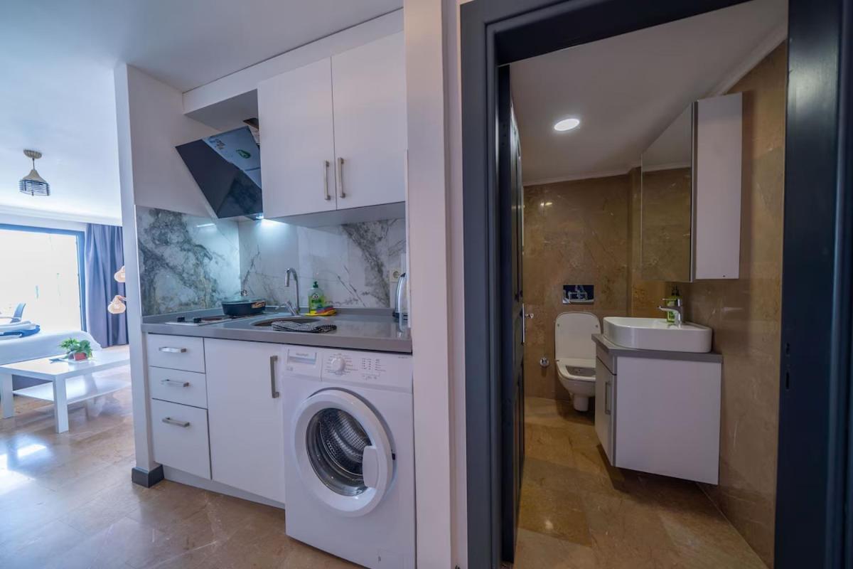 Aparthotel Ilya 2 *