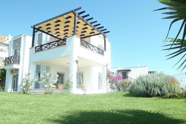 Yalikavakta Luex Bodrum