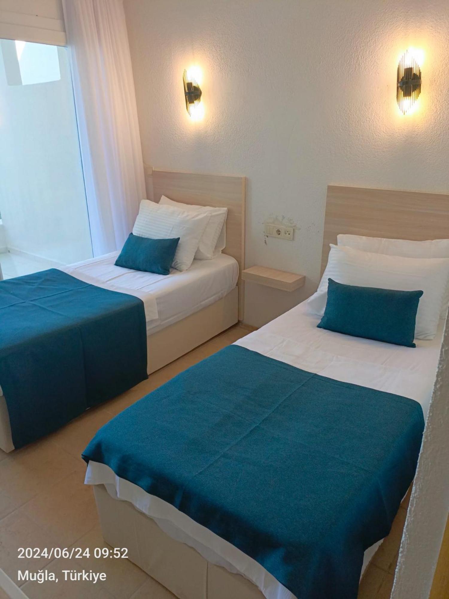 Mia Hill Hotel