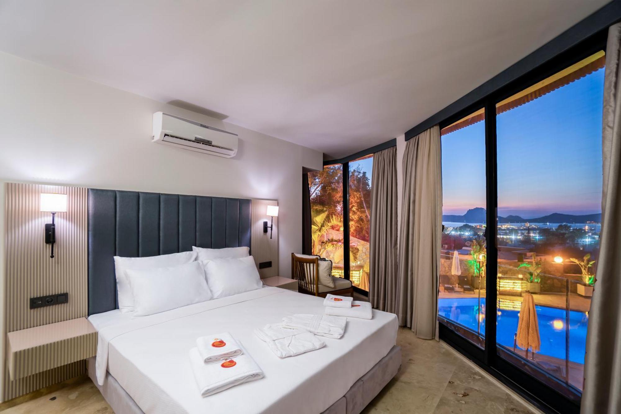 Hotel Bombien Luxury 4*