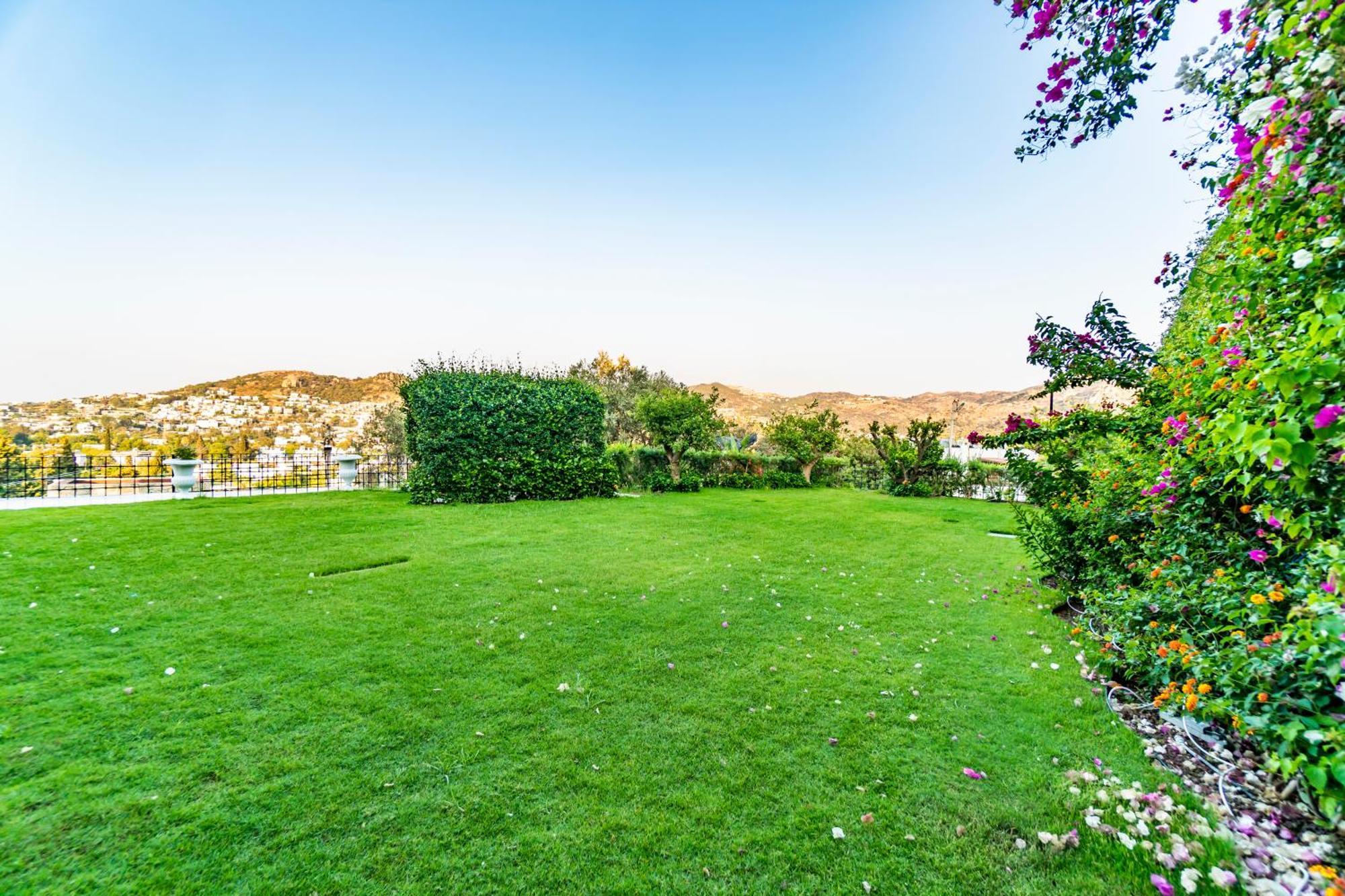 Hotel Bombien Luxury