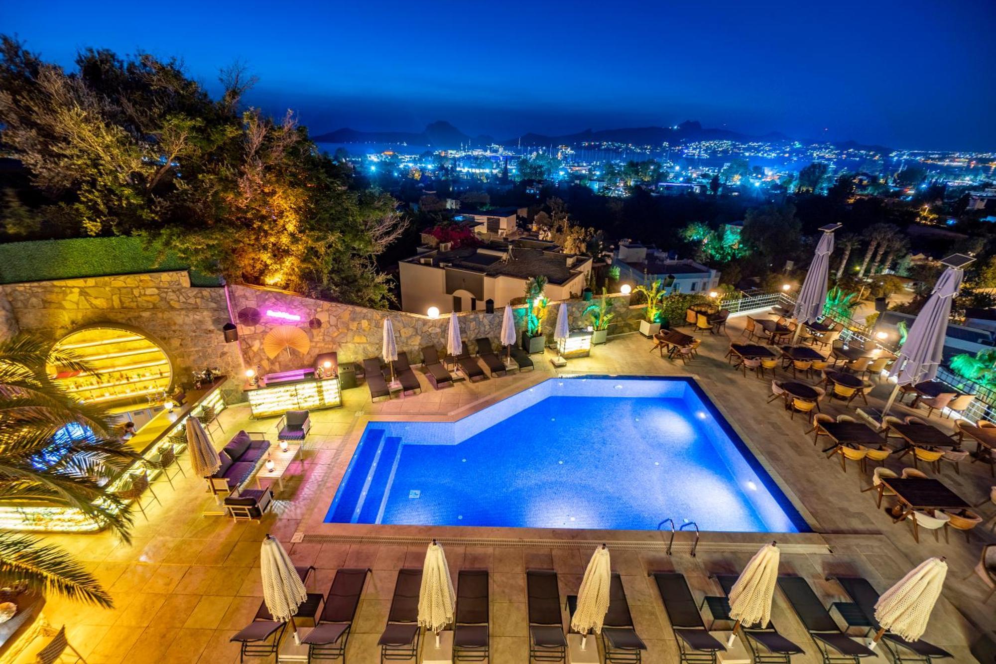 Bombien Luxury Hotel
