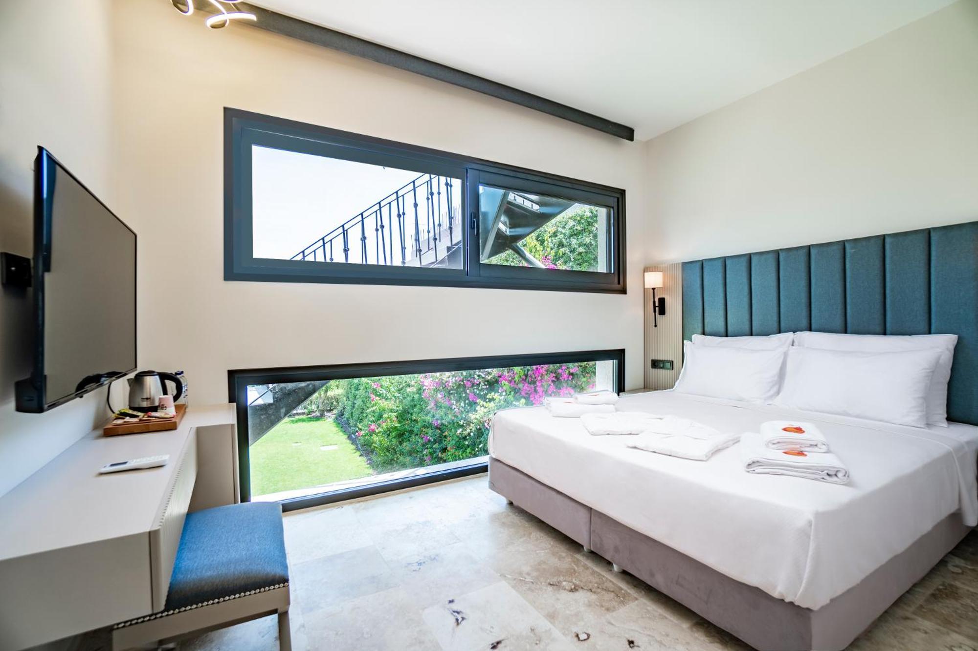 Hotel Bombien Luxury 4*
