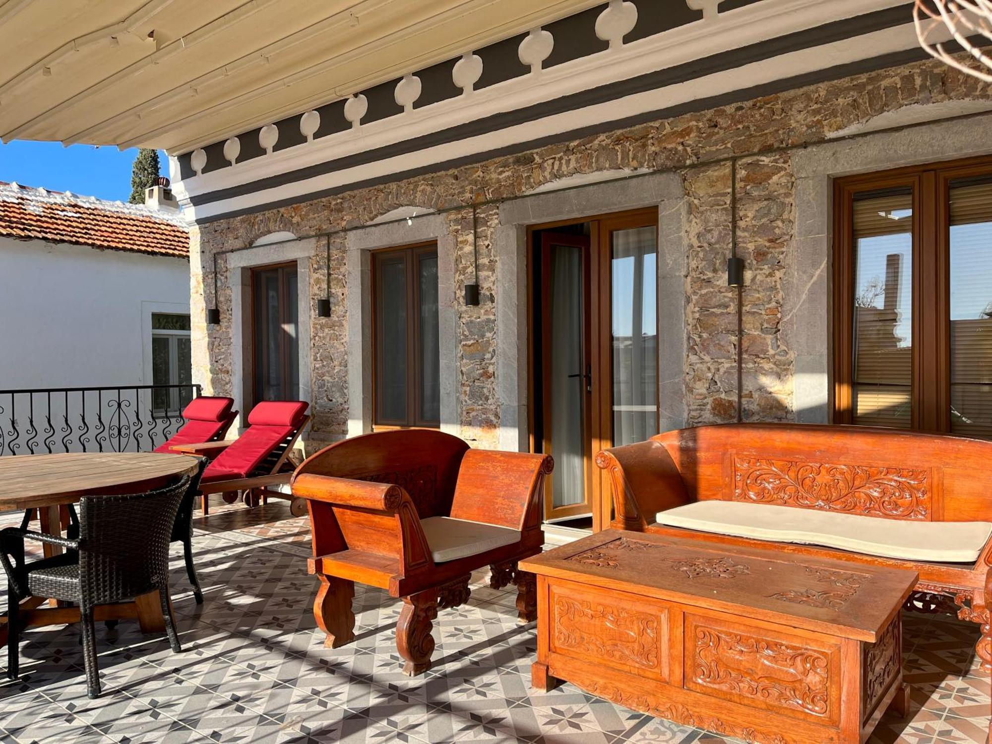 Akkan Hotel