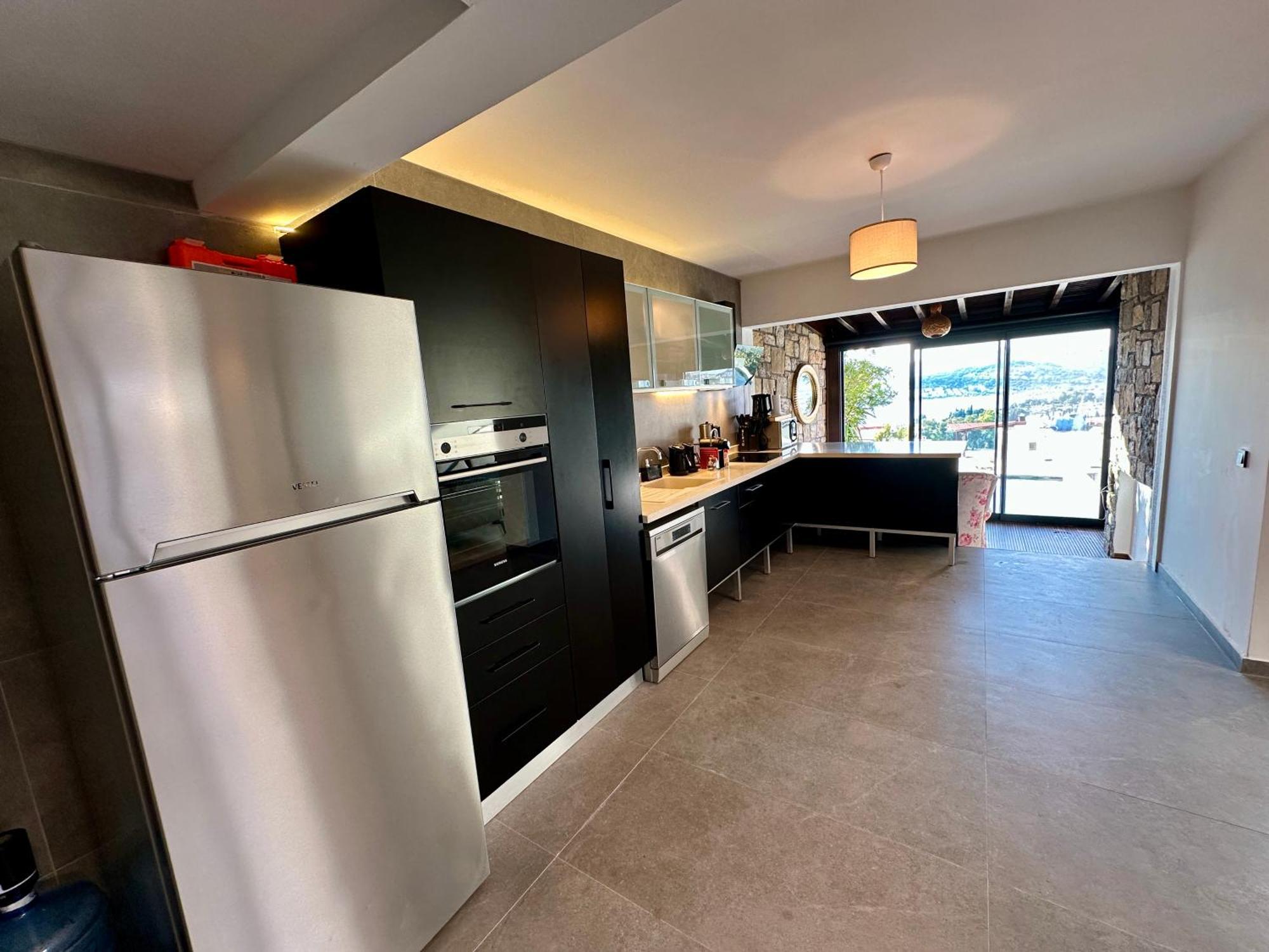Bitez Apartment