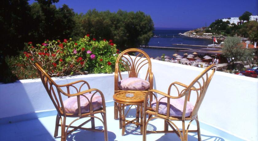 Peda Blue Beach Hotel 3*