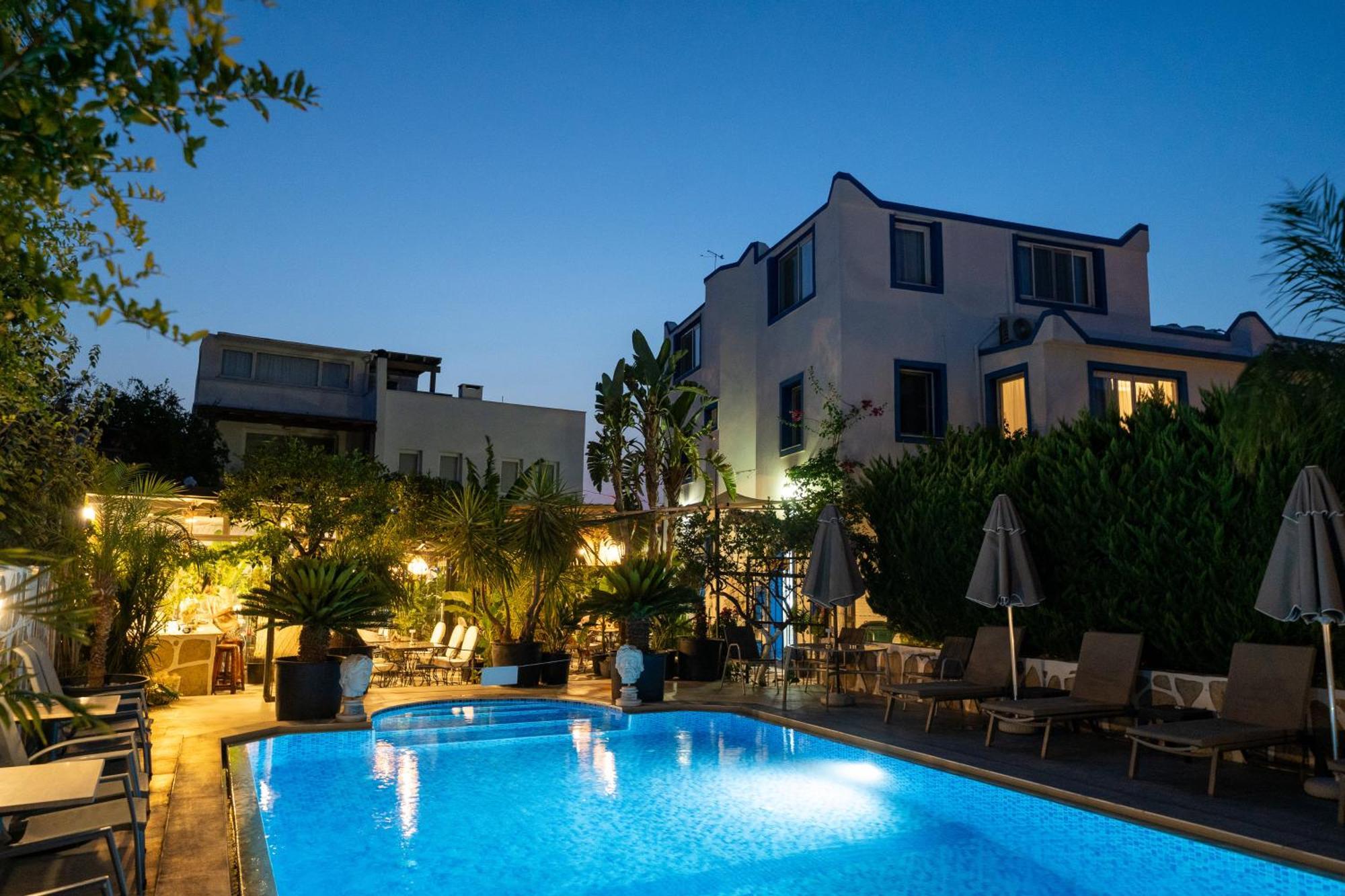 Artunc Otel 3*