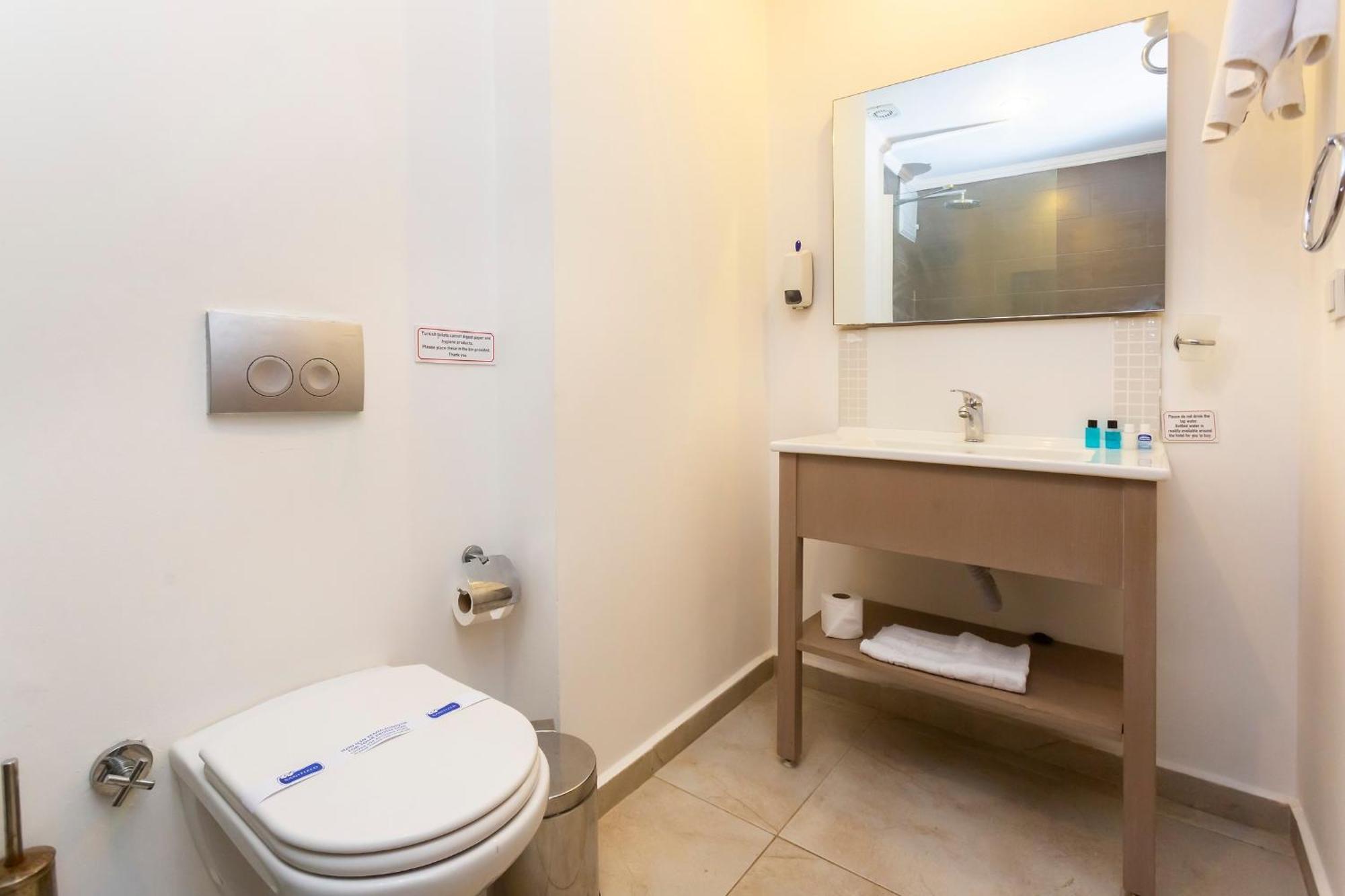 Seaside Club Hotel 3*