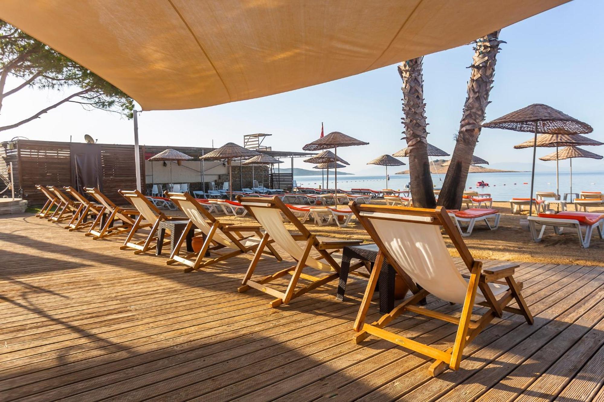 Seaside Club