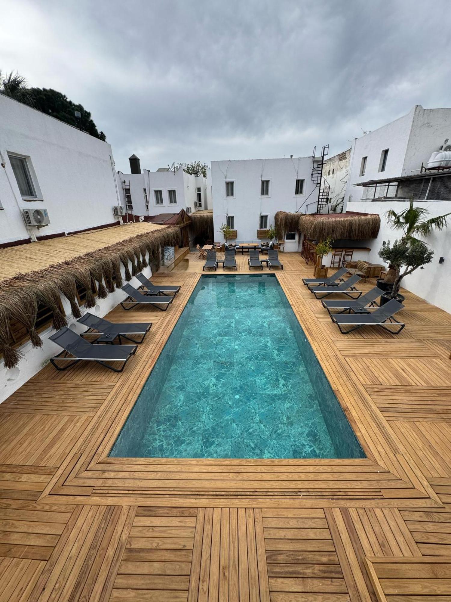 Costa Viva Otel *