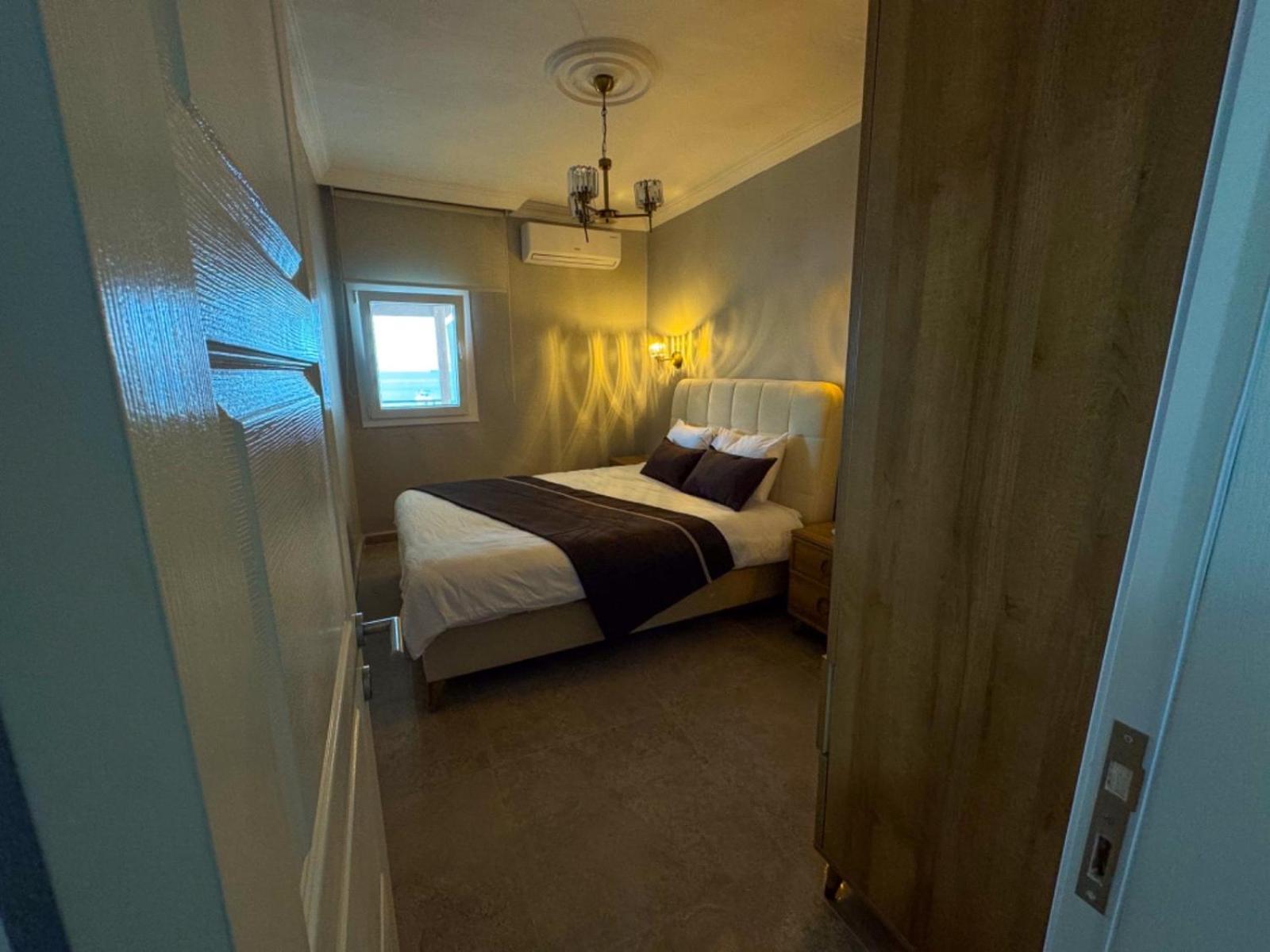 Aparthotel Guemuesluek