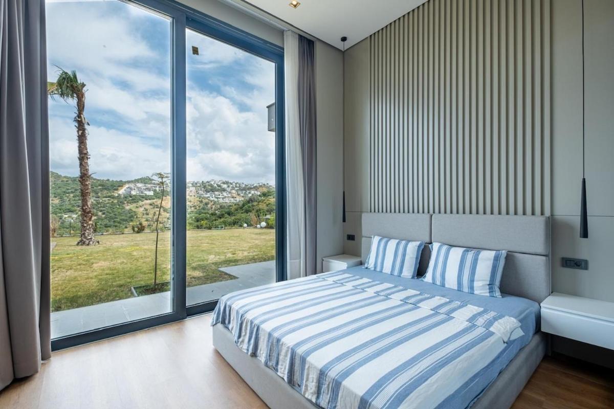 Toscana Yalikavak Sonsuz Havuz Lueks Villada Tatil Villa *