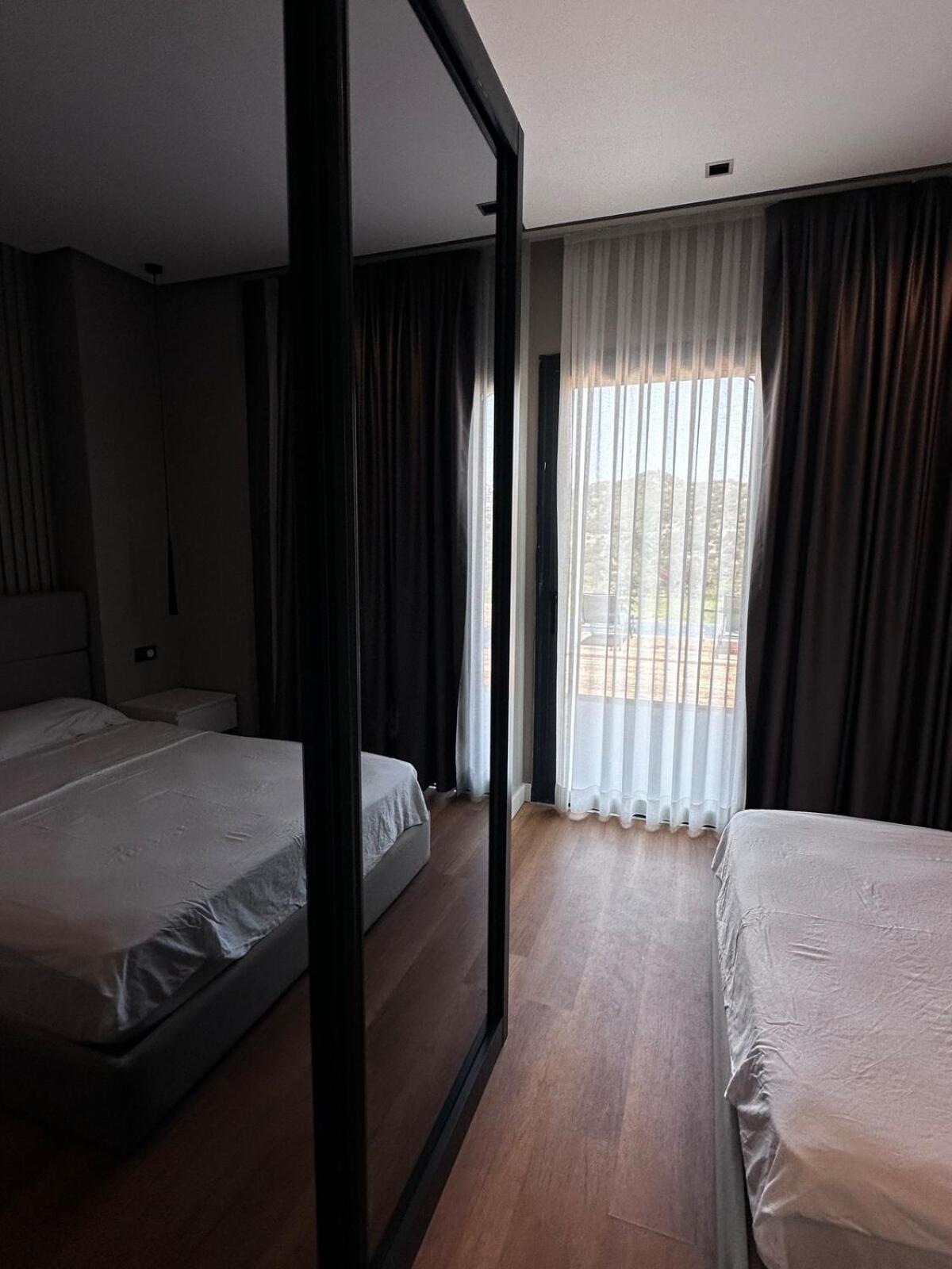 Toscana Yalikavak Sonsuz Havuz Lueks Villada Tatil