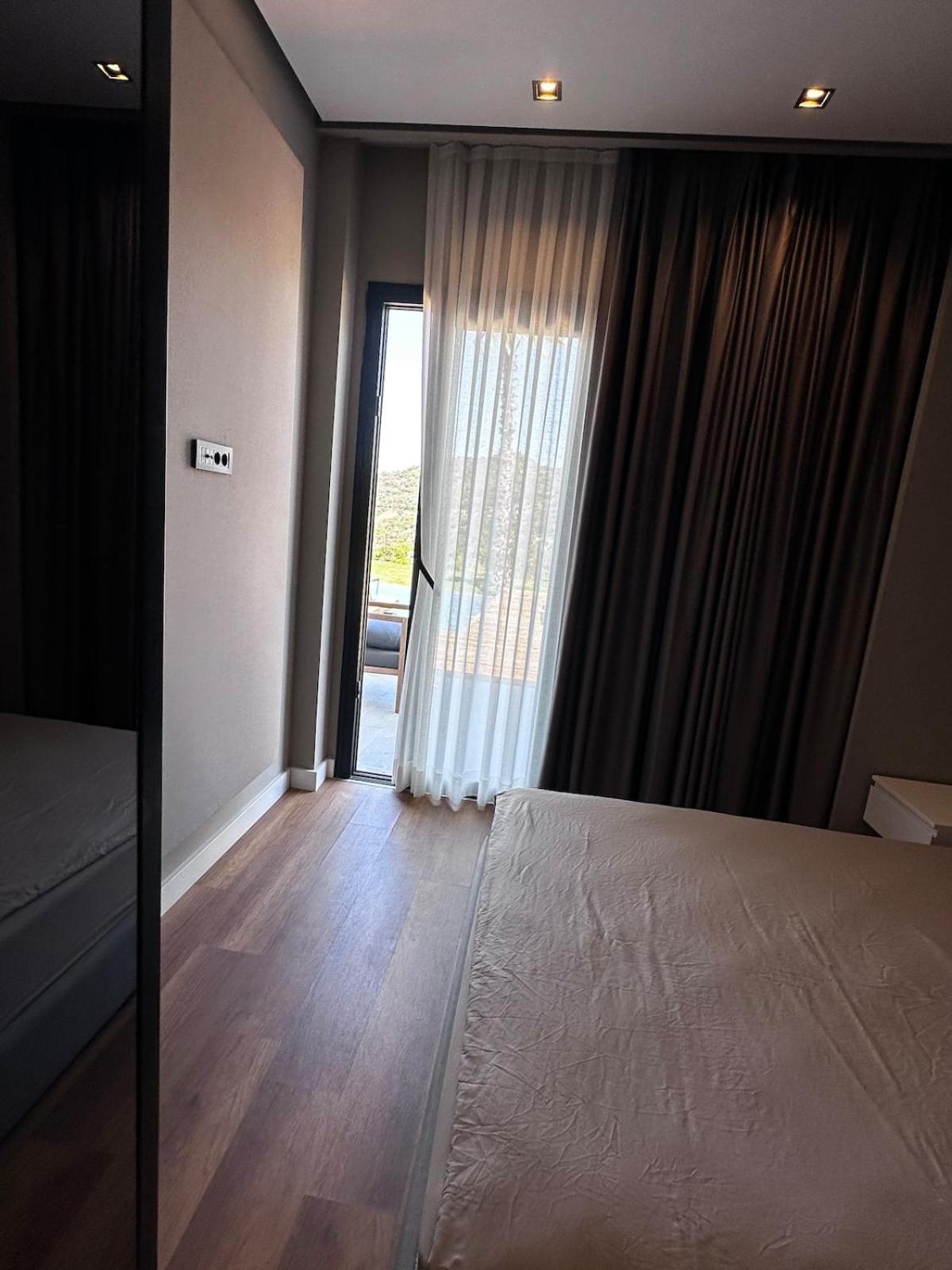 Toscana Yalikavak Sonsuz Havuz Lueks Villada Tatil *