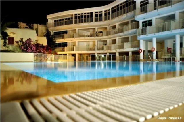 Royal Panacea 3*