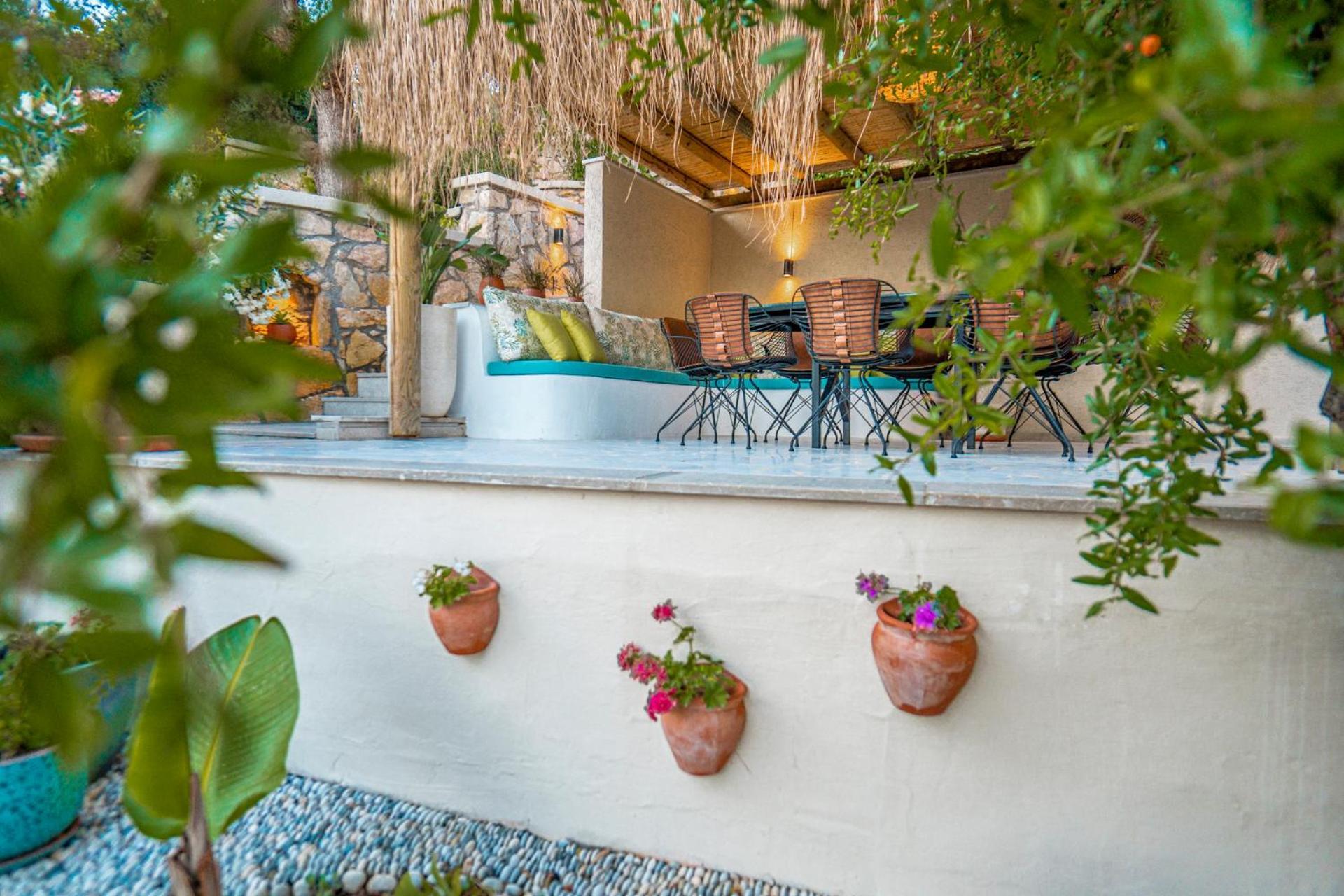 Villa Onya