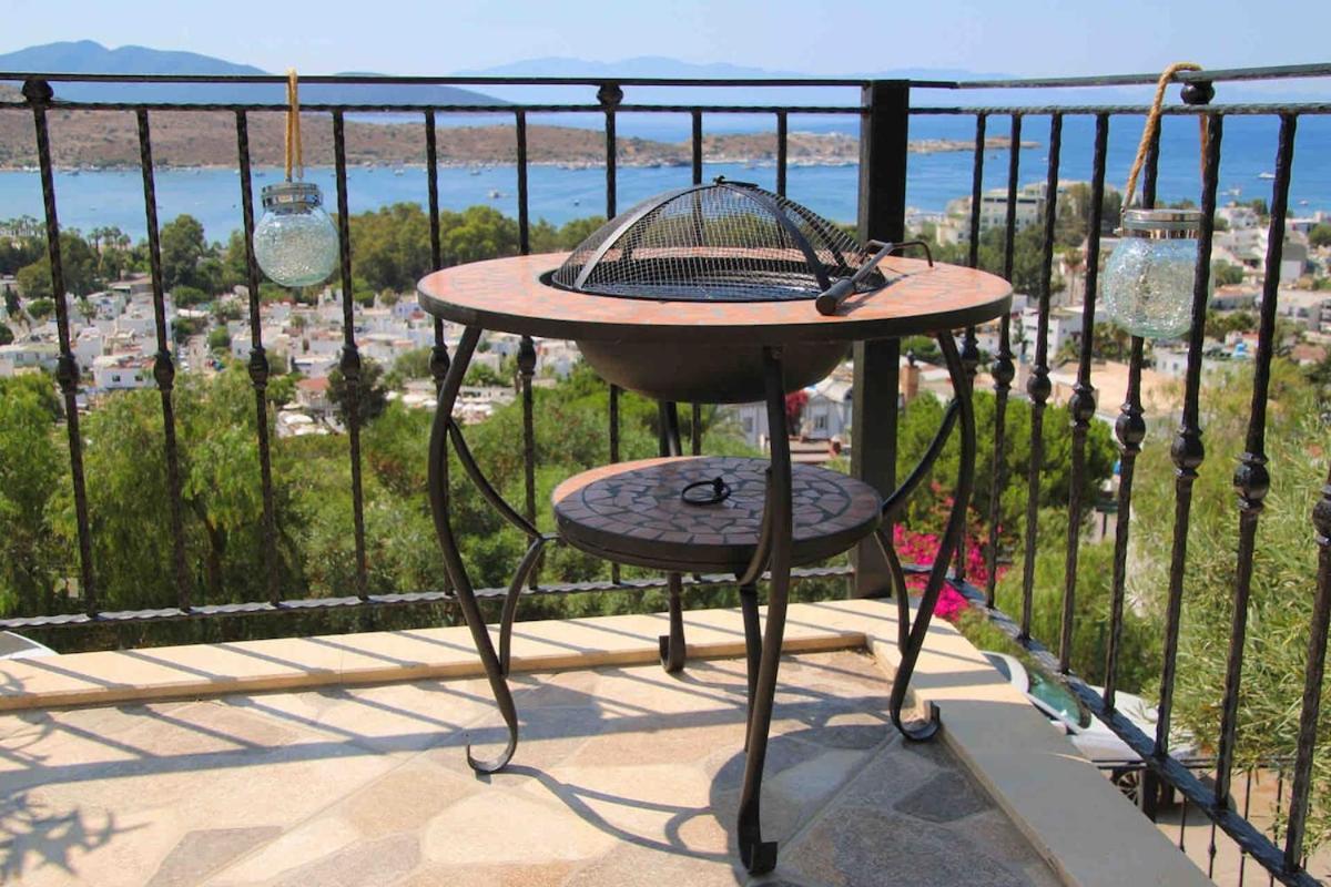Luxury With Panoramic Sea View