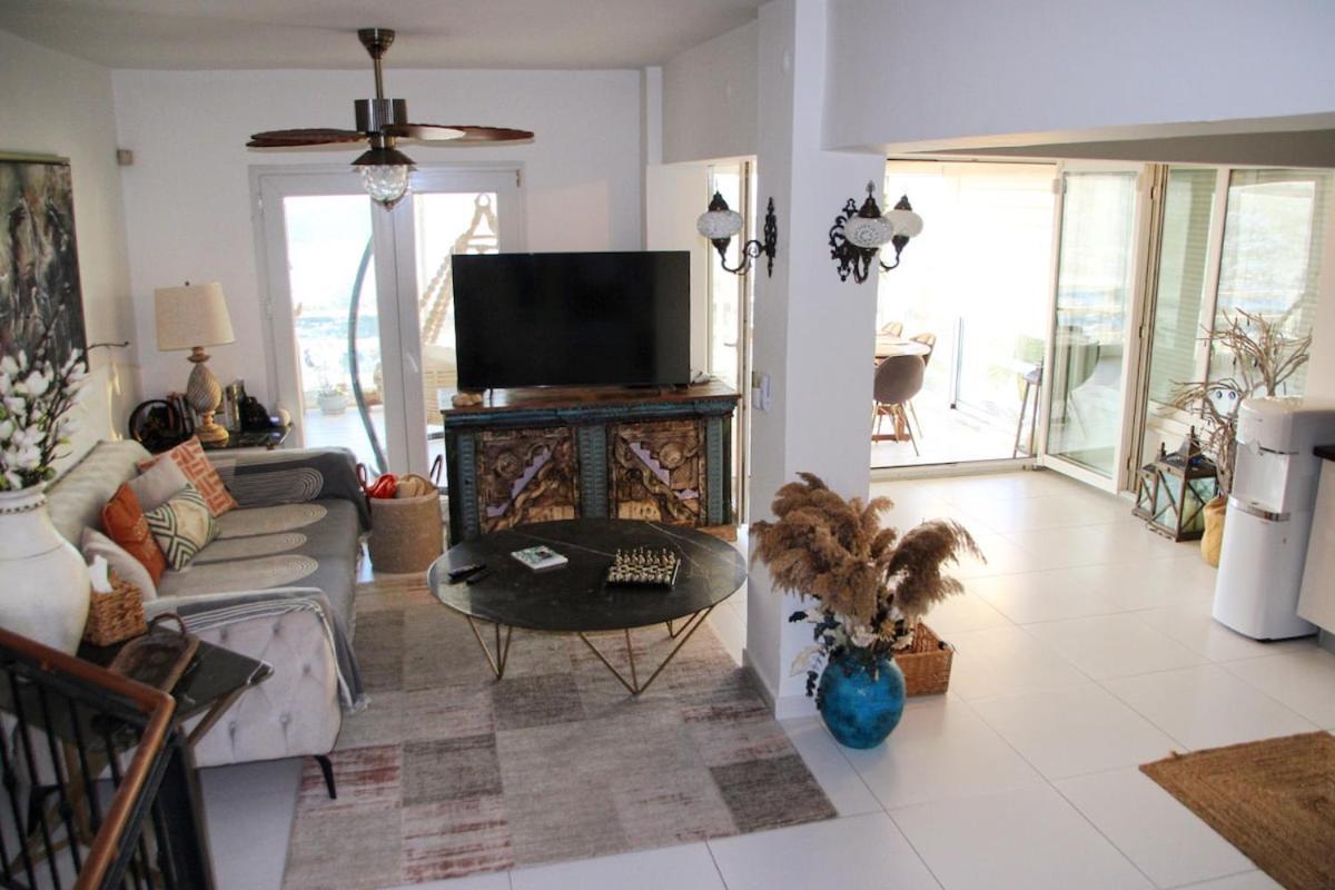 Luxury With Panoramic Sea View *