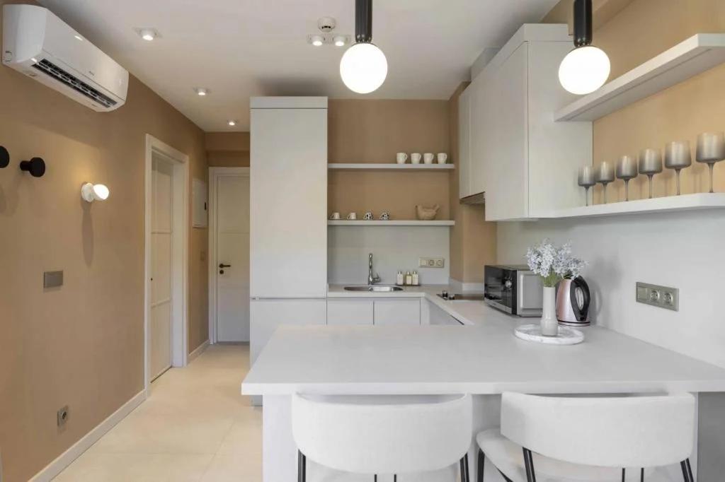Renovu Premium Villa