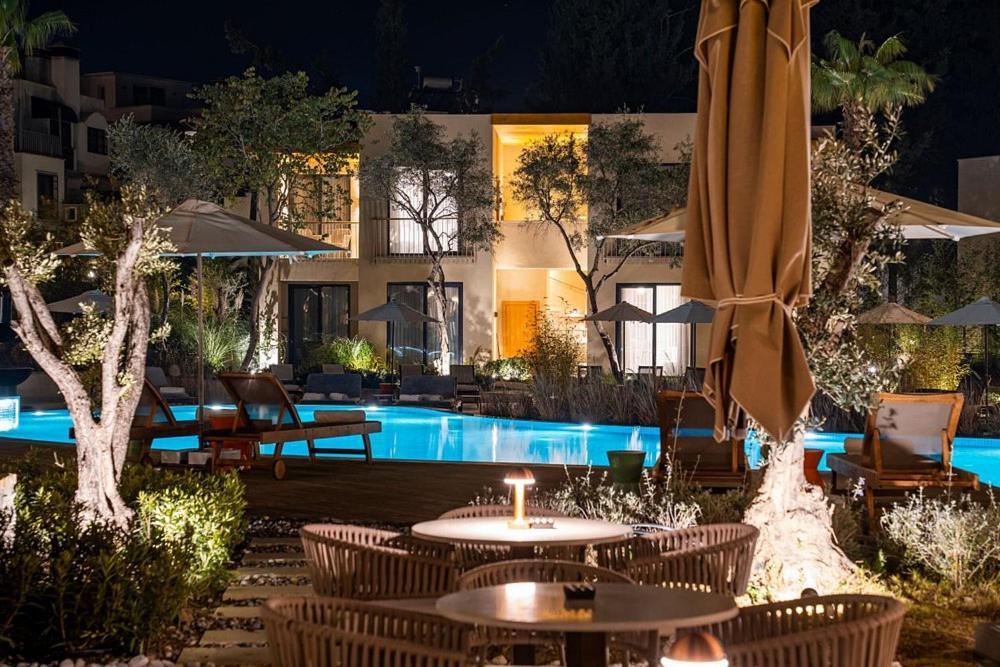 Villa Renovu Premium