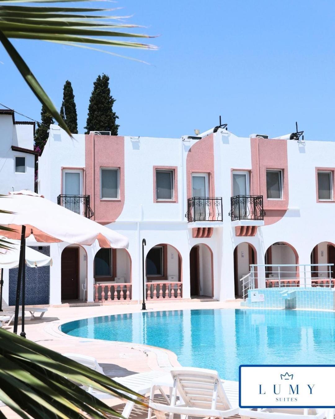 Eskicesme Lumy - Private Pool Hotel *
