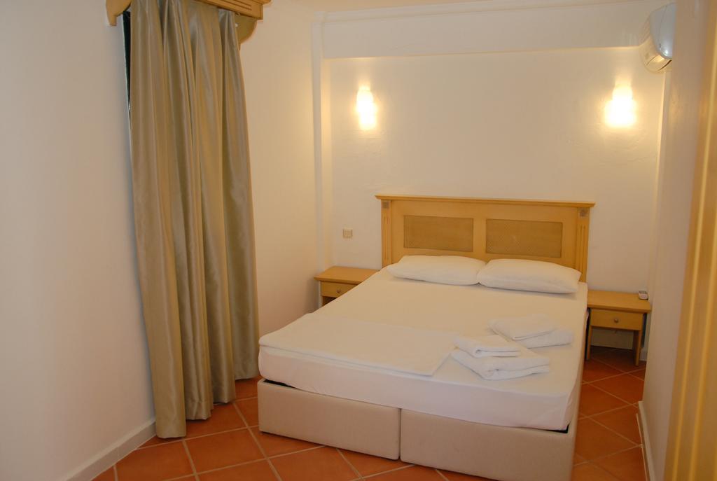 Hotel Sunshine 3*