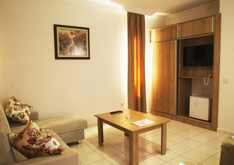 Royal Panacea 3*