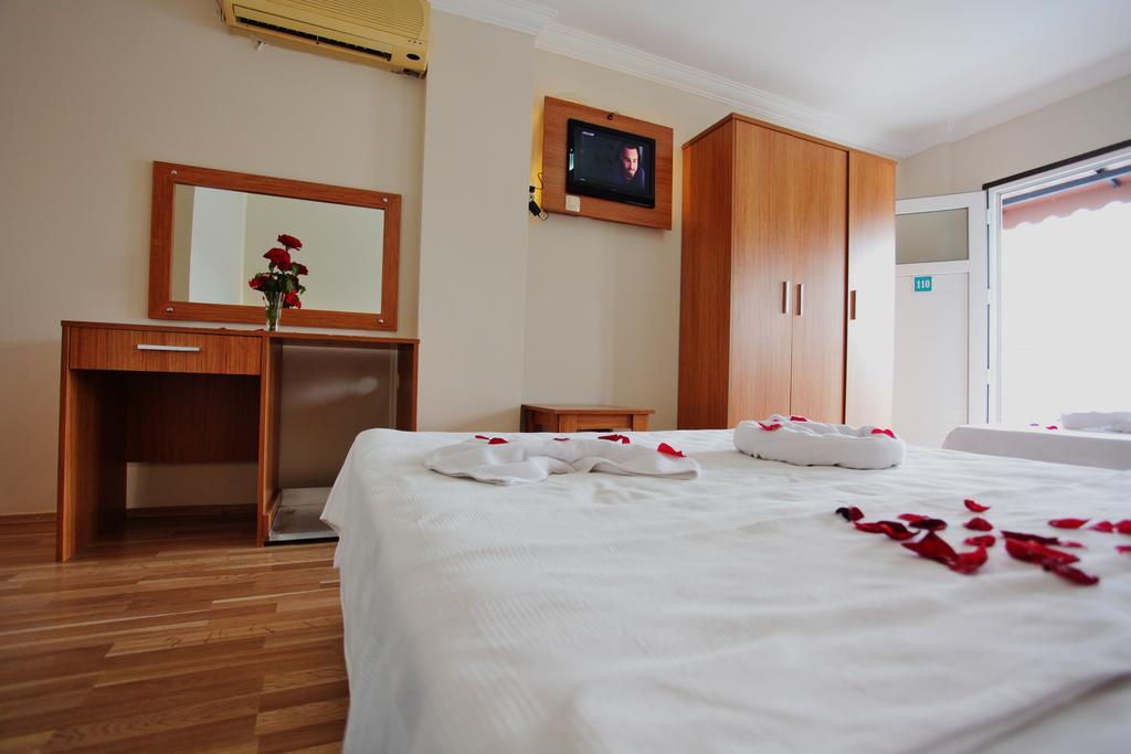 Hotel Can Hotel