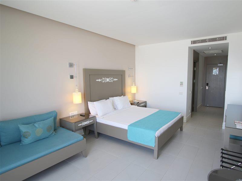 Rexene Resort
