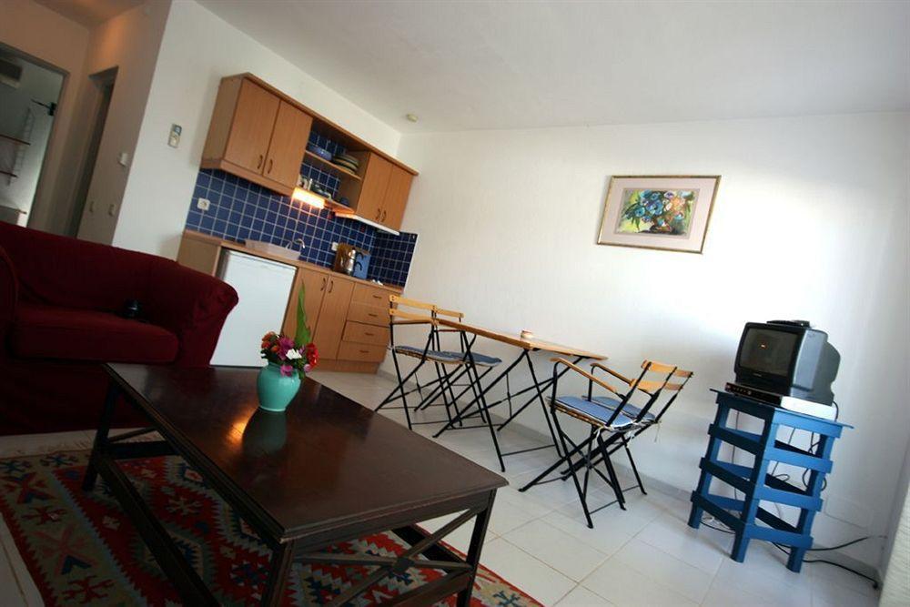 Emelce Apart 2* Bodrum
